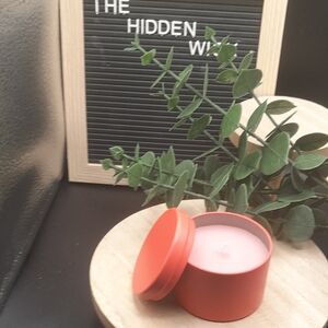 Rose Quartz Handmade Candle